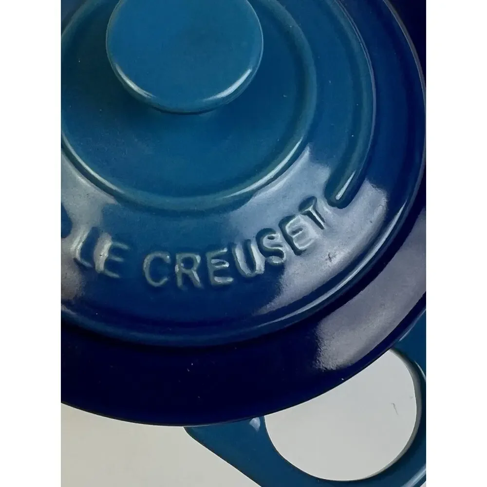 Le Creuset Mini Round Cocotte Covered Dish 8oz Stoneware Blue Covered Cookware